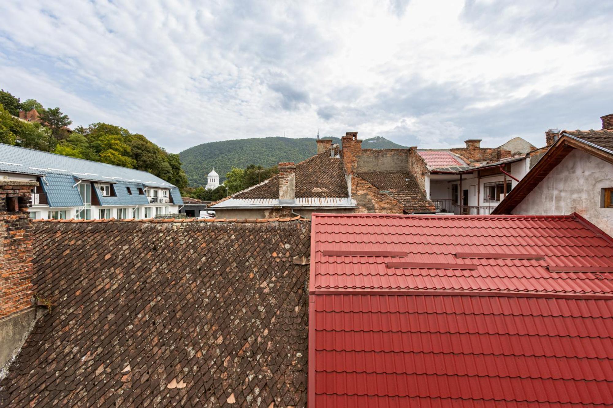Peak Aparthotel - Old Town - By Cityhost 布拉索夫 外观 照片